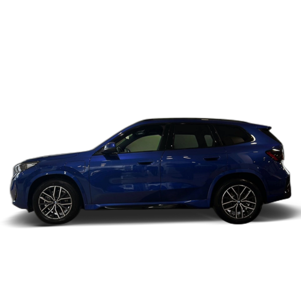 Renting BMW X1 xDrive25e 180 kW (245 CV) 2 39