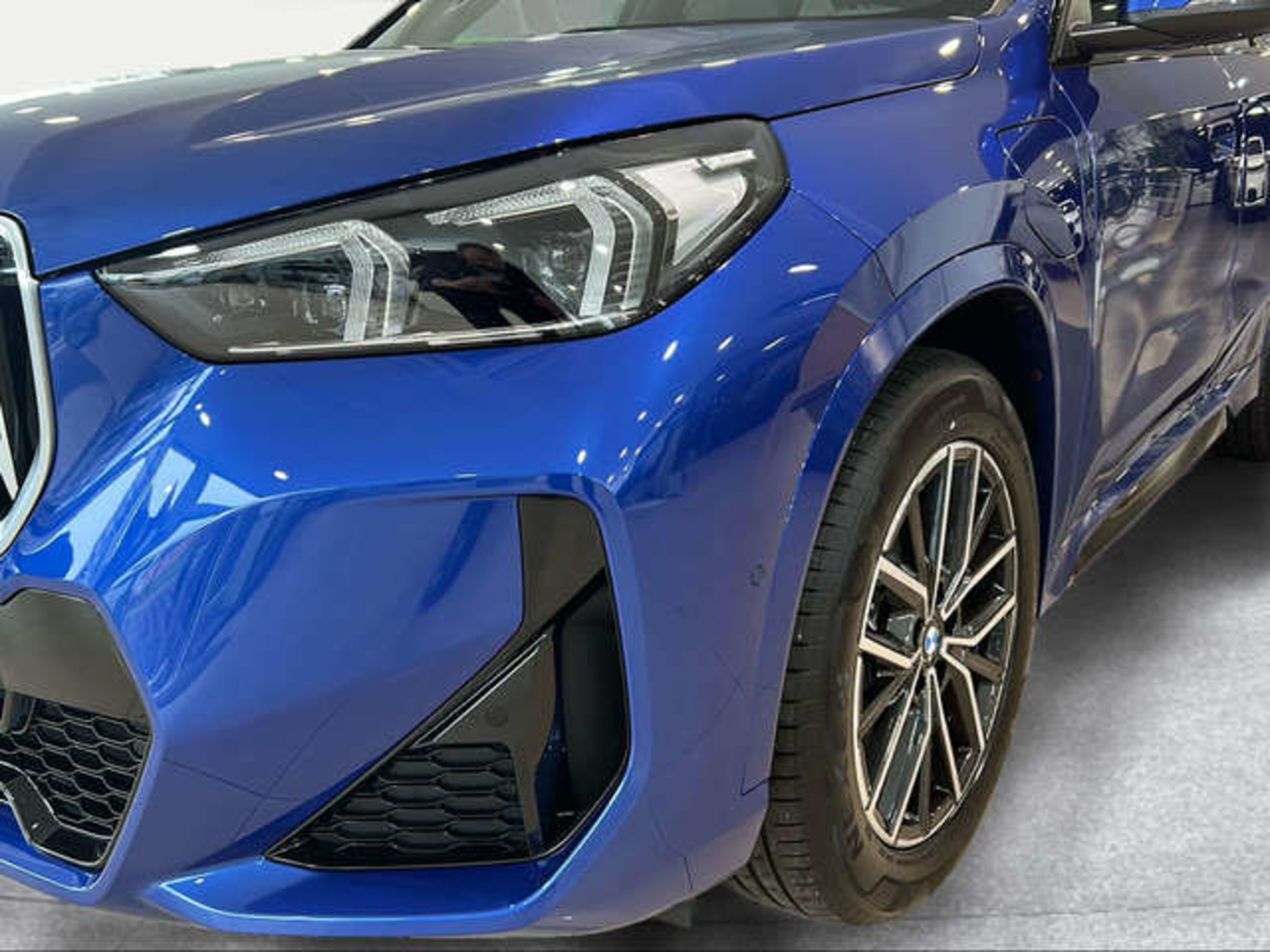Renting BMW X1 xDrive25e 180 kW (245 CV) 2 39