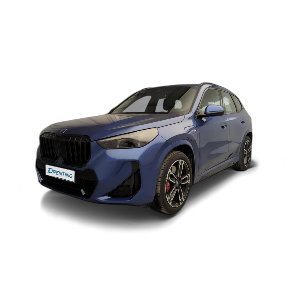 Renting BMW X1 xDrive30e 240 kW (326 CV) 7 1