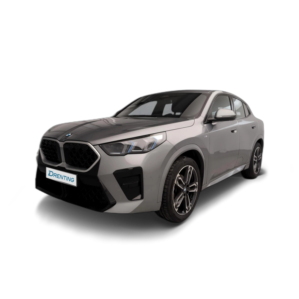 Renting BMW X2 sDrive18d 110 kW (150 CV) 4