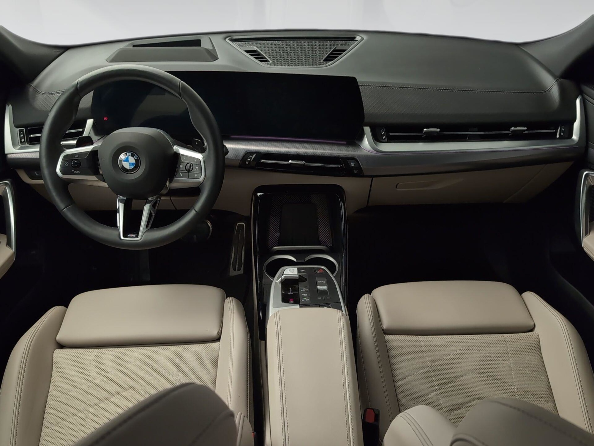Renting BMW X2 sDrive20d 120 kW (163 CV) 2 15