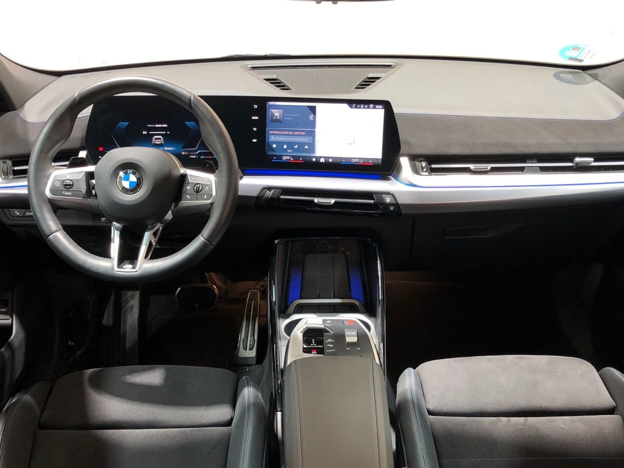 Renting BMW X2 sDrive20d 120 kW (163 CV) 2 26