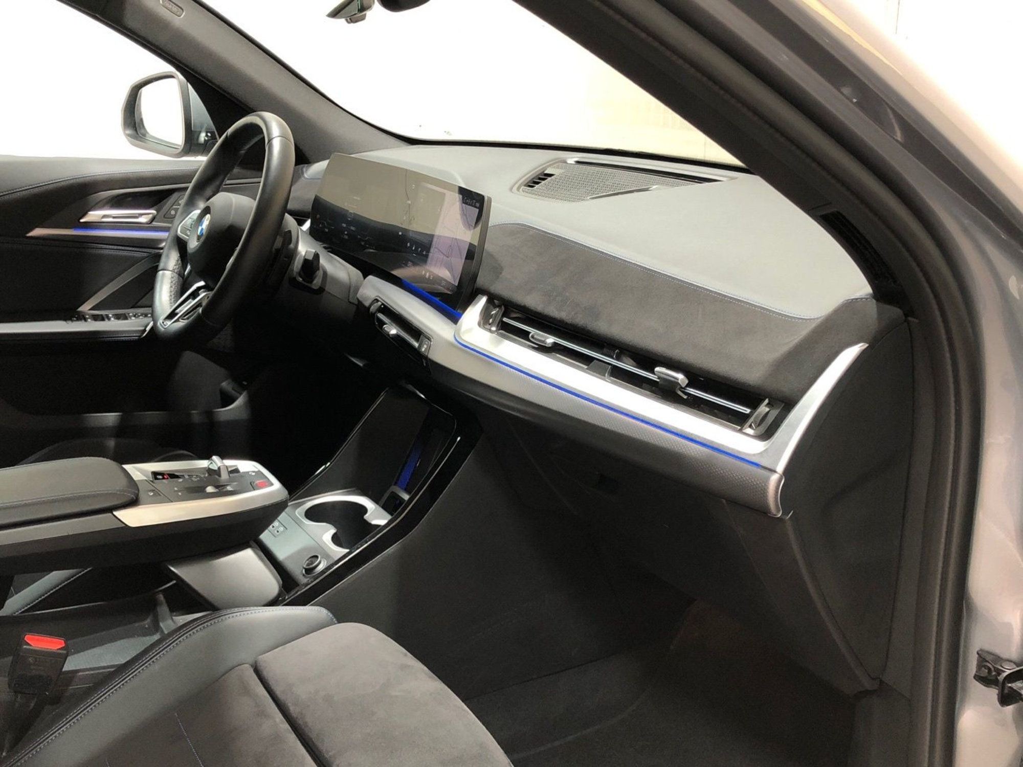 Renting BMW X2 sDrive20d 120 kW (163 CV) 2 26