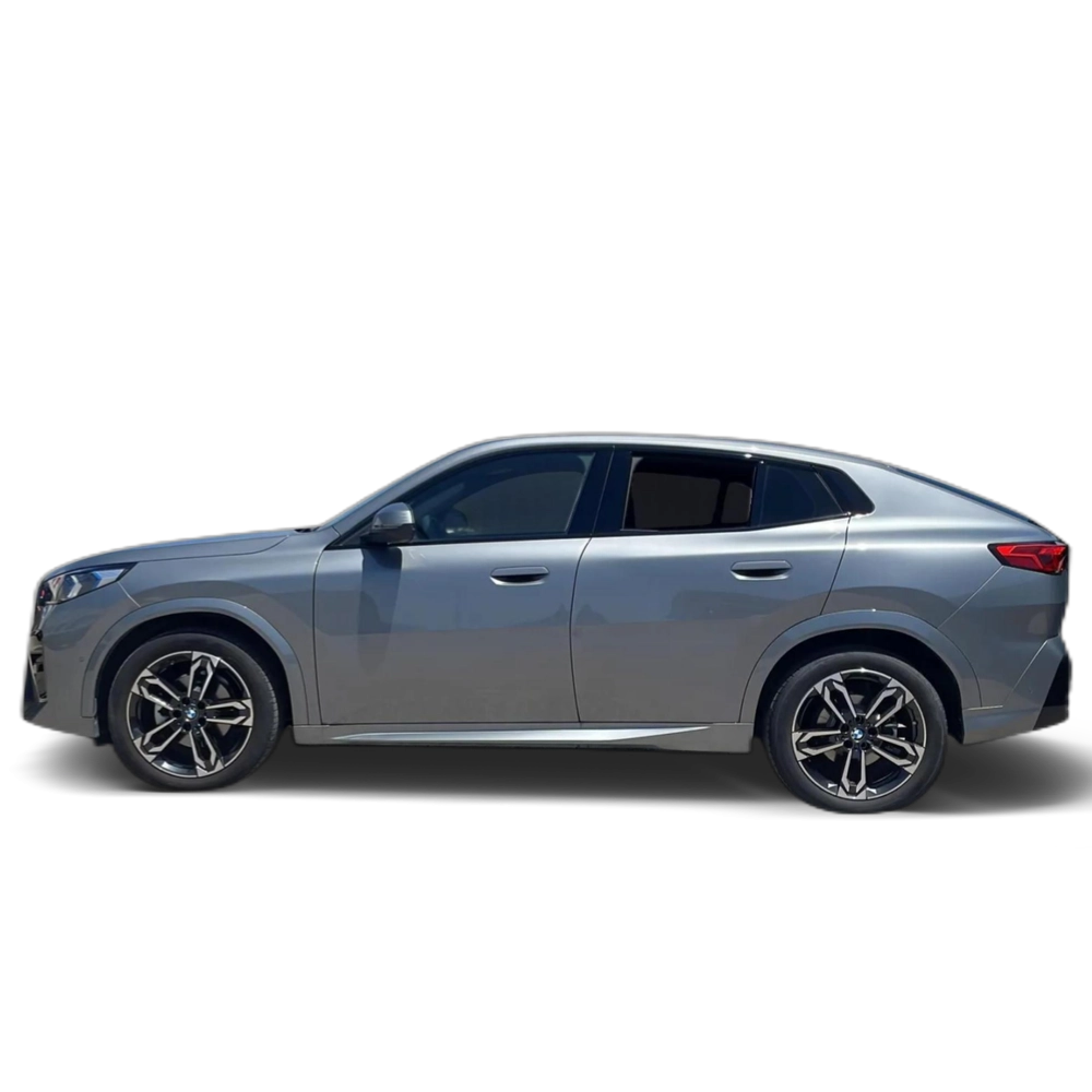 Renting BMW X2 sDrive20d 120 kW (163 CV) 8 11