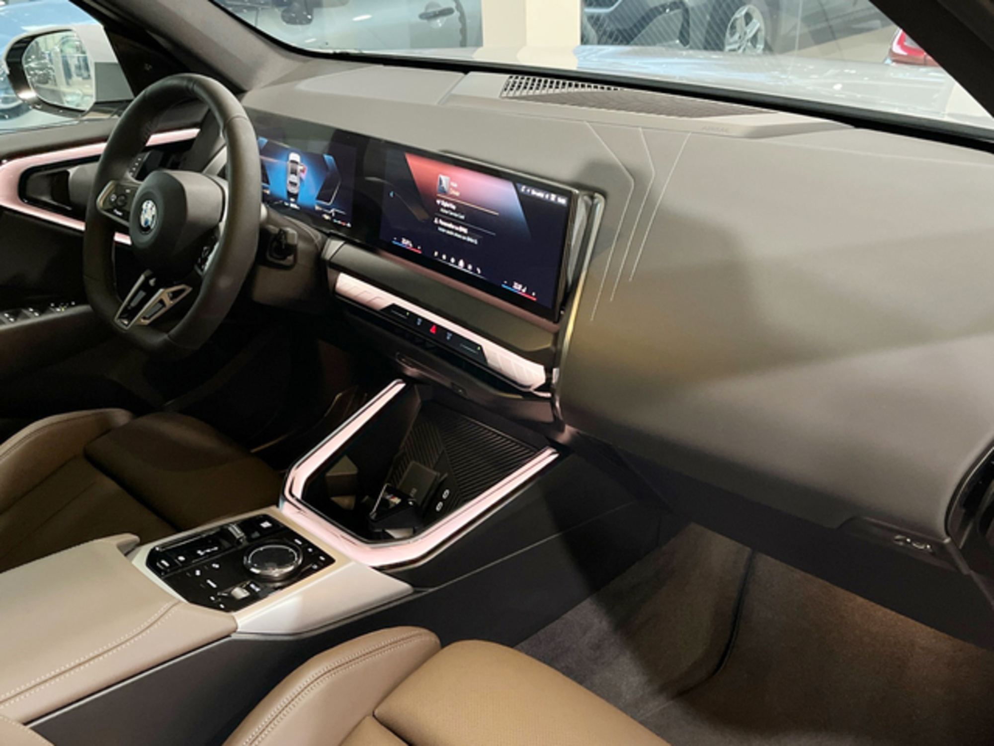 Renting BMW X3 20 xDrive 153 kW (208 CV) 1