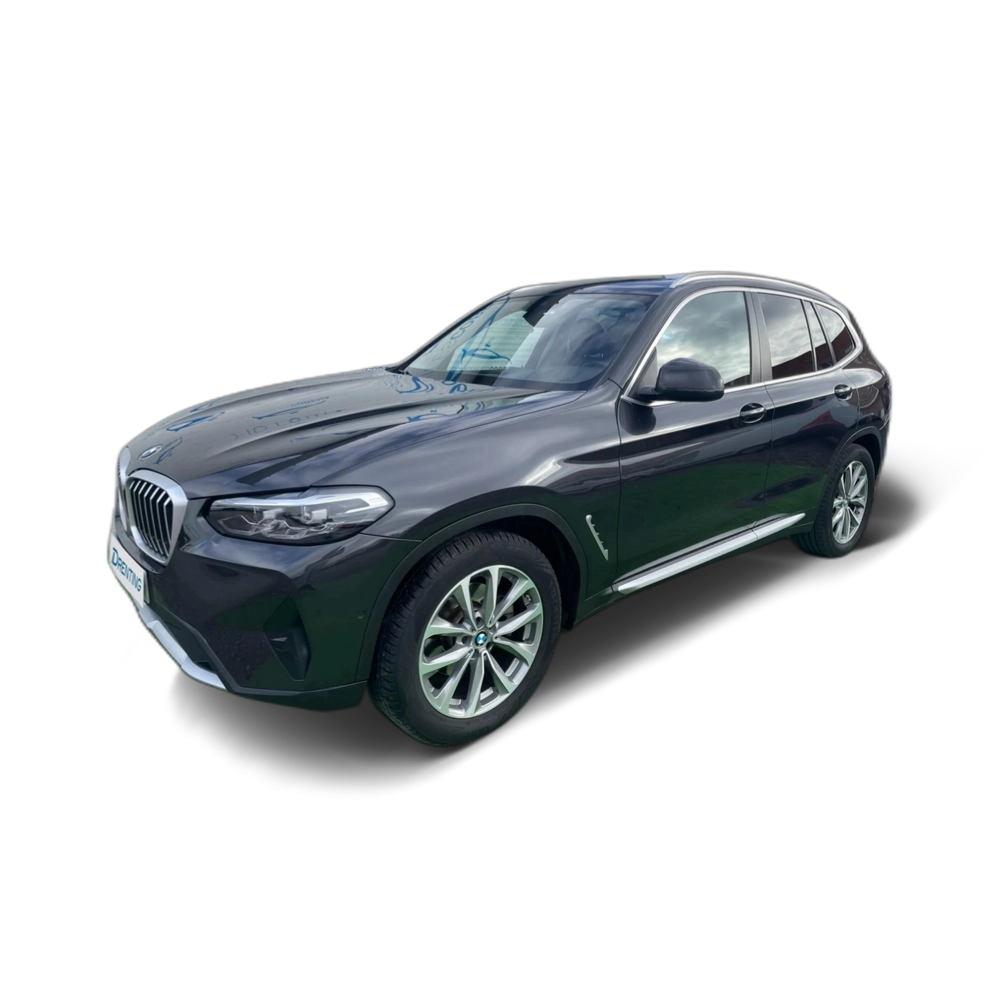 Renting BMW X3 xDrive 20dA xLine
