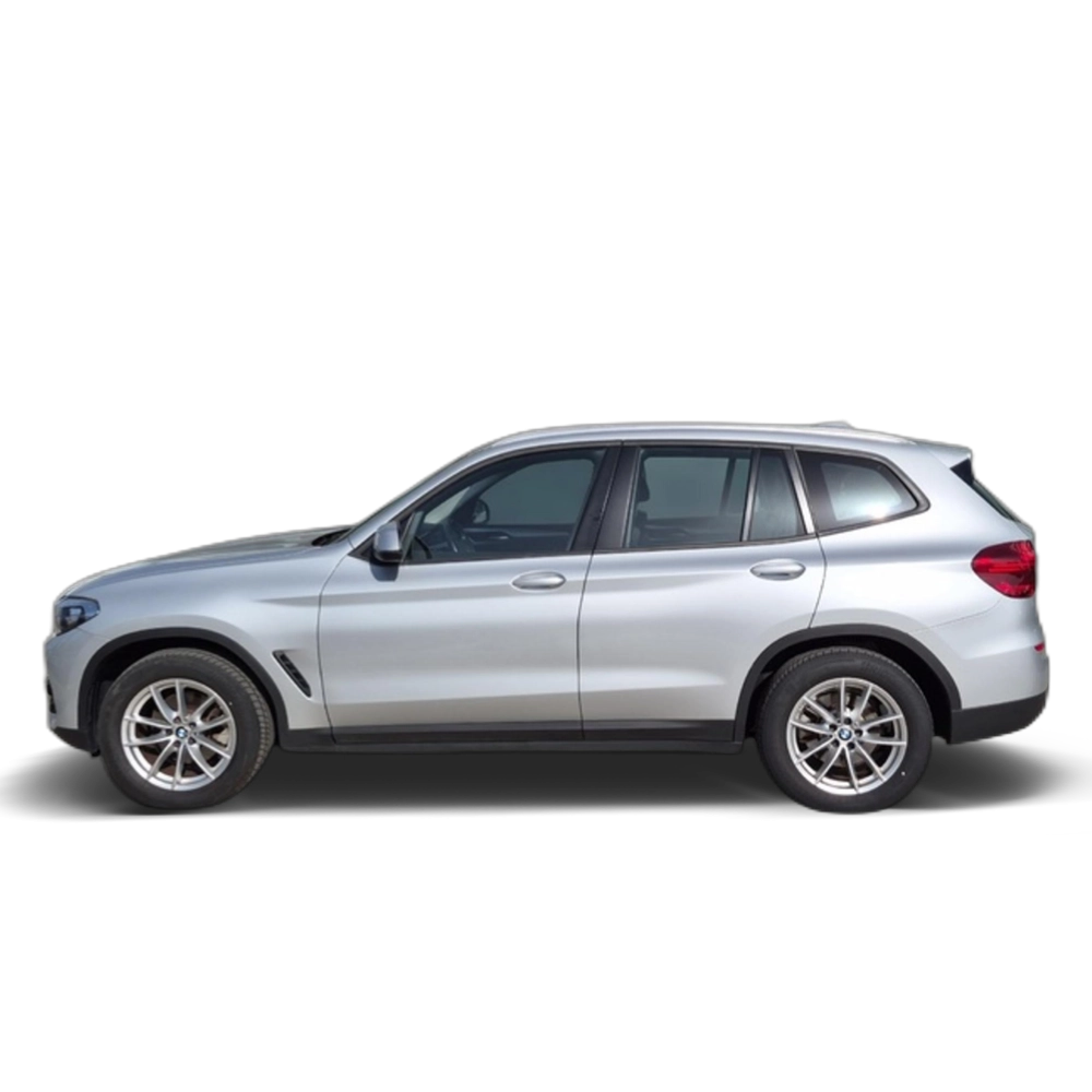 Renting BMW X3 xDrive20d 140 kW (190 CV) 4
