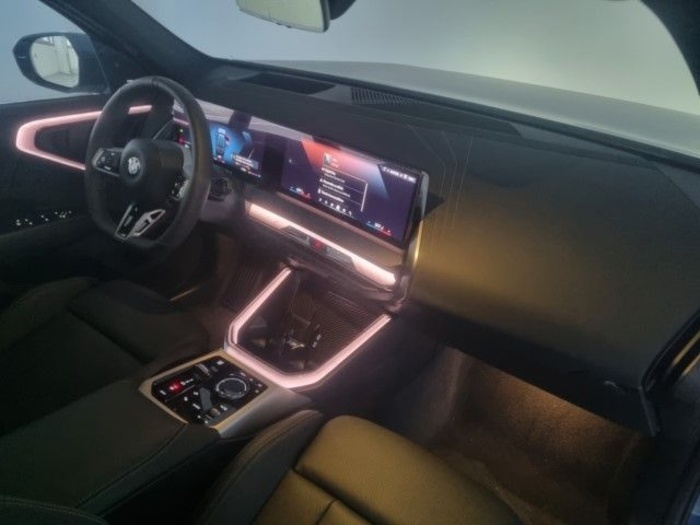 Renting BMW X3 xDrive20d 145 kW (197 CV) 16 3
