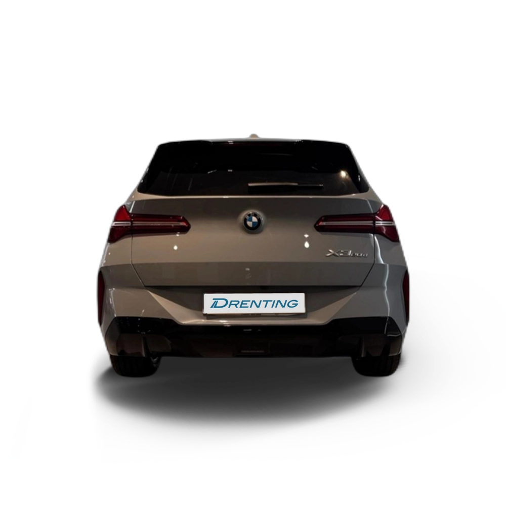 Renting BMW X3 xDrive20d 145 kW (197 CV) 9 15