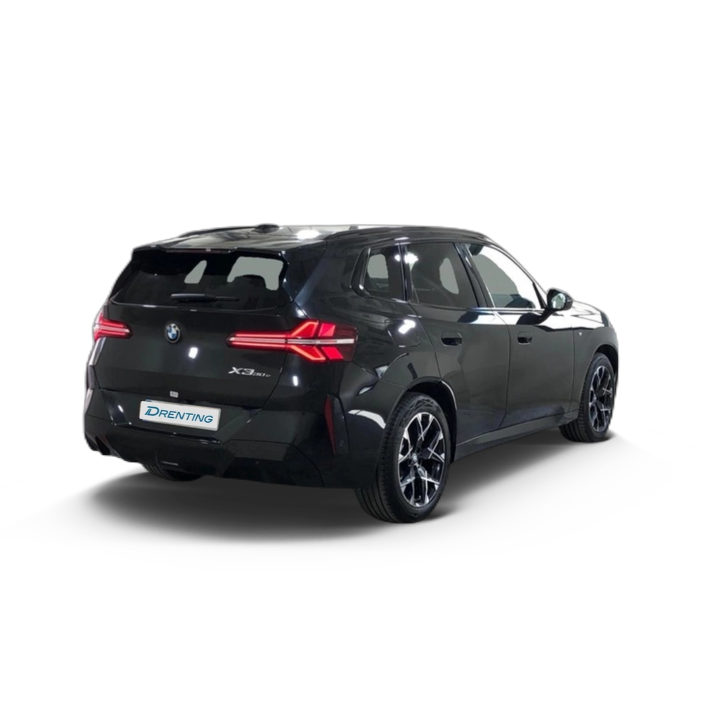 Renting BMW X3 xDrive30e 220 kW (299 CV) 5 7
