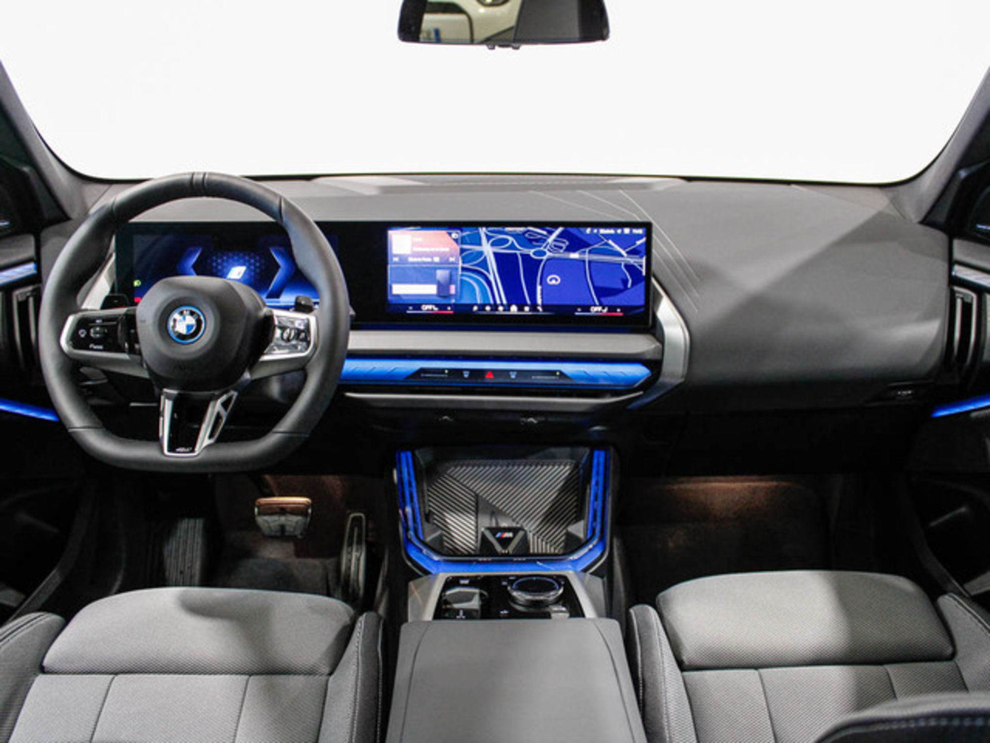 Renting BMW X3 xDrive30e 220 kW (299 CV) 8 1