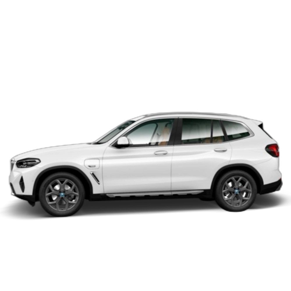 Renting BMW X3 xDrive30e xLine 215 kW (292 CV) 3