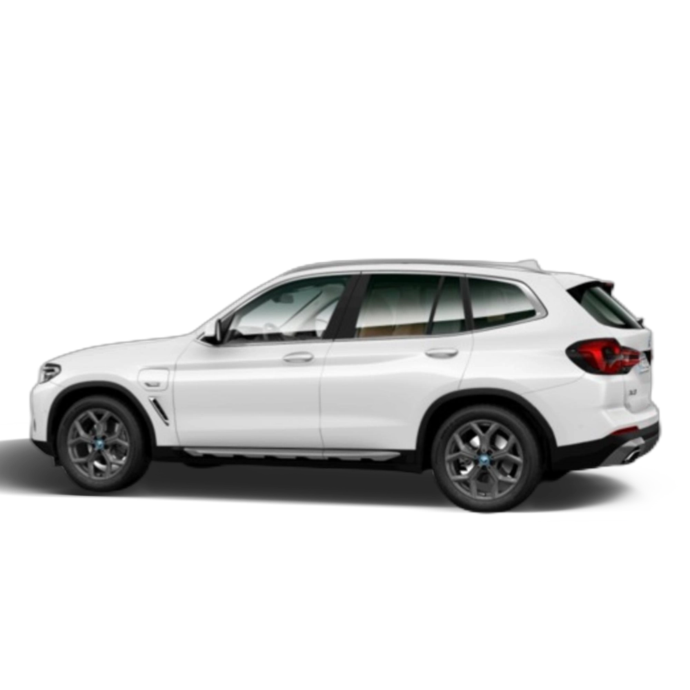 Renting BMW X3 xDrive30e xLine 215 kW (292 CV) 3