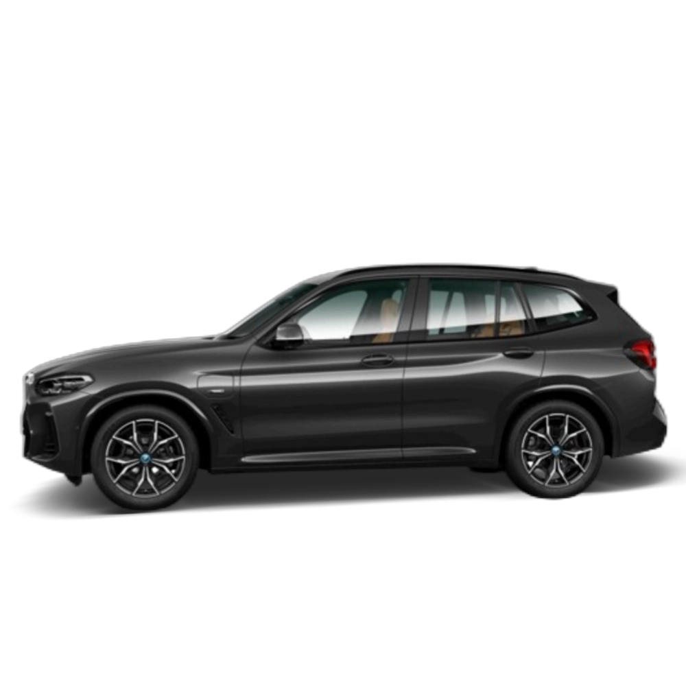 Renting BMW X3 xDrive30e xLine 215 kW (292 CV) 4