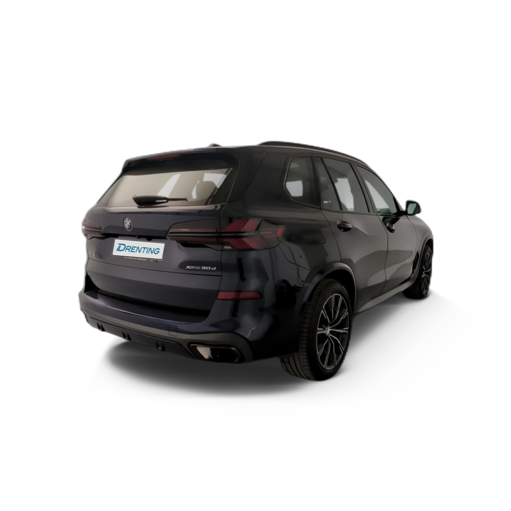 Renting BMW X5 xDrive30d xLine 219 kW (298 CV) 2 3