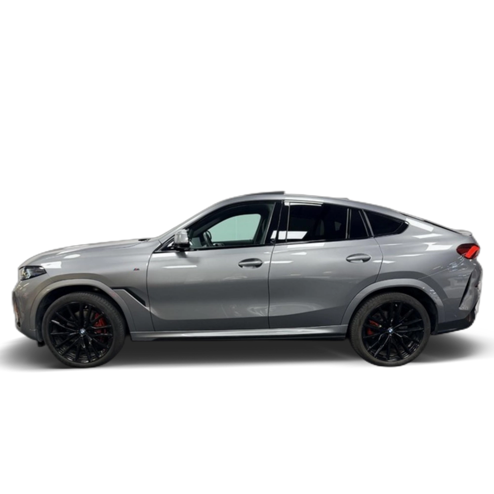 Renting BMW X6 xDrive30d M Sport 210 kW (286 CV) 1
