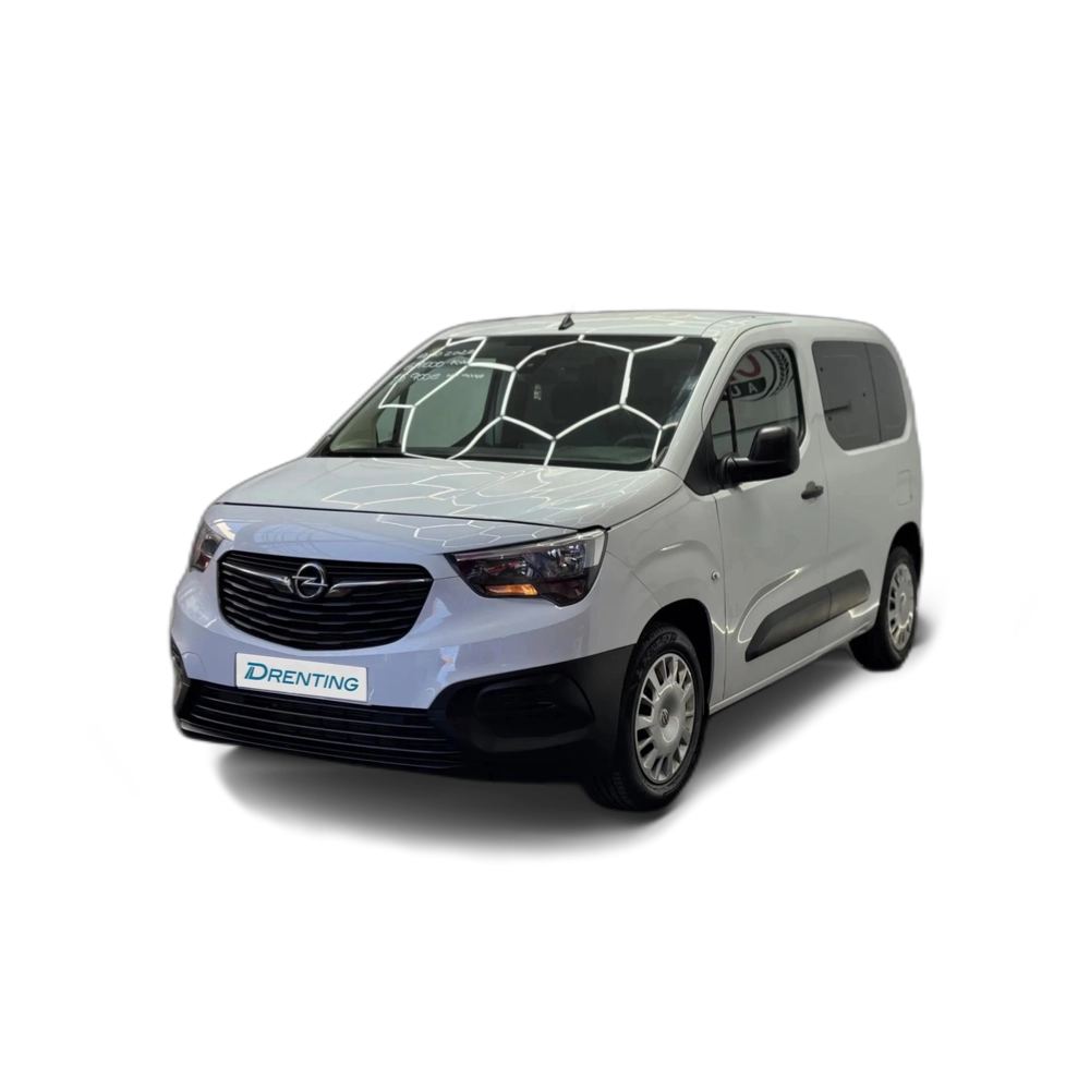 Renting OPEL Combo Life 1.5TD S&amp;S L Business Edition 100 1