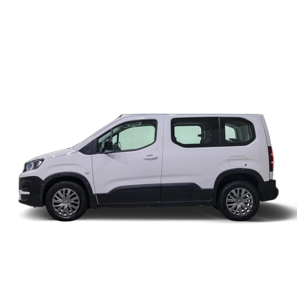 Renting PEUGEOT Rifter 1.5BlueHDI S&amp;S Active Pack Business Standard 100 1 4