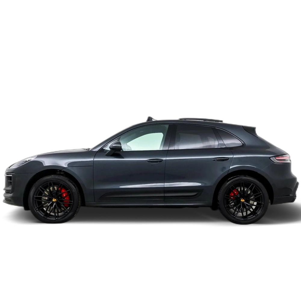 Renting PORSCHE Macan GTS Aut.