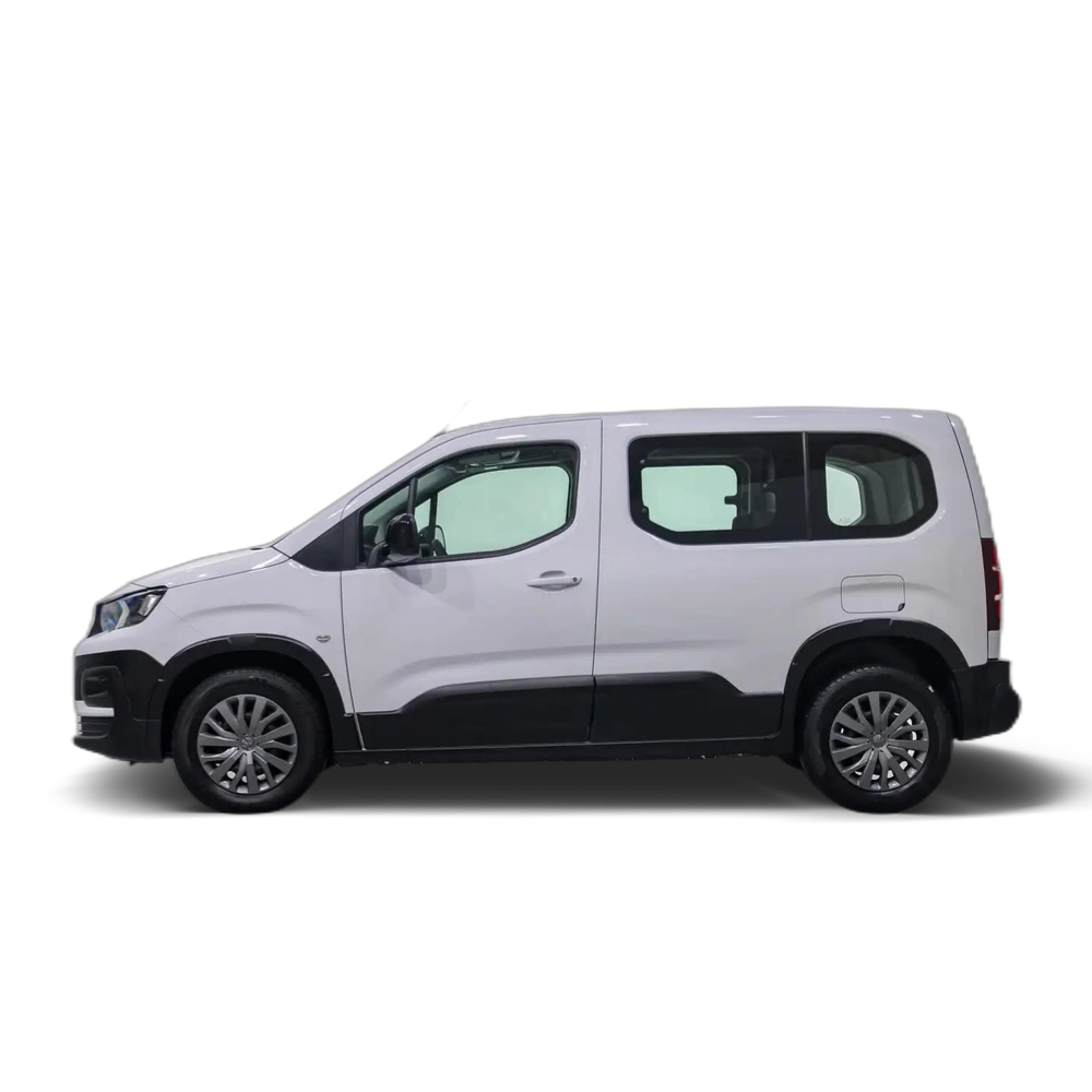 Renting Peugeot Rifter N1 1.5BlueHDI S&amp;S Active Pack Business Stan Blanco 17