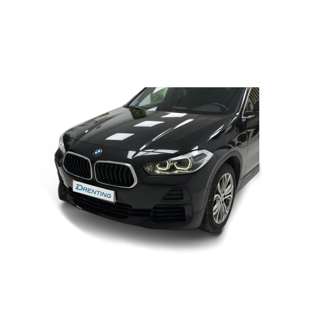 Renting BMW X2 sDrive 18iA Negro 6