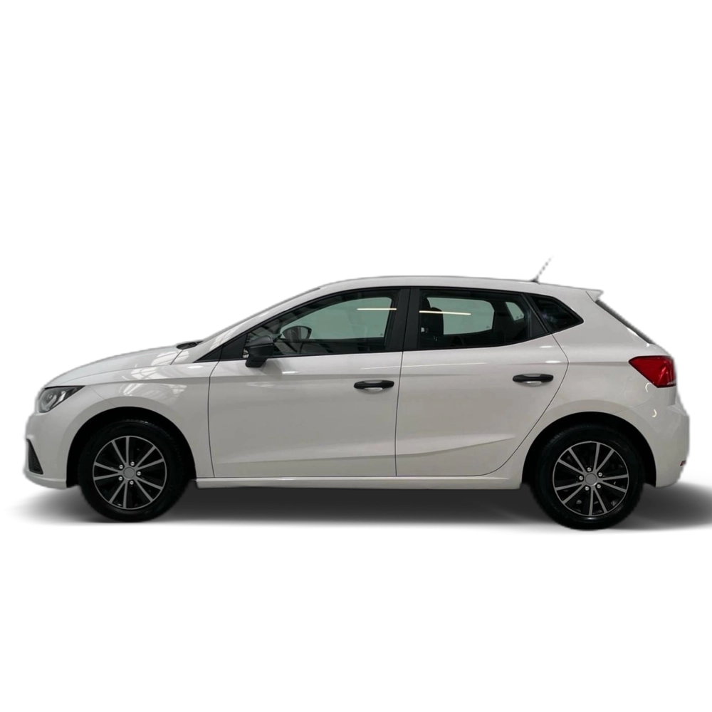 Renting SEAT Ibiza 1.0 MPI Reference Plus 59 kW (80 CV)