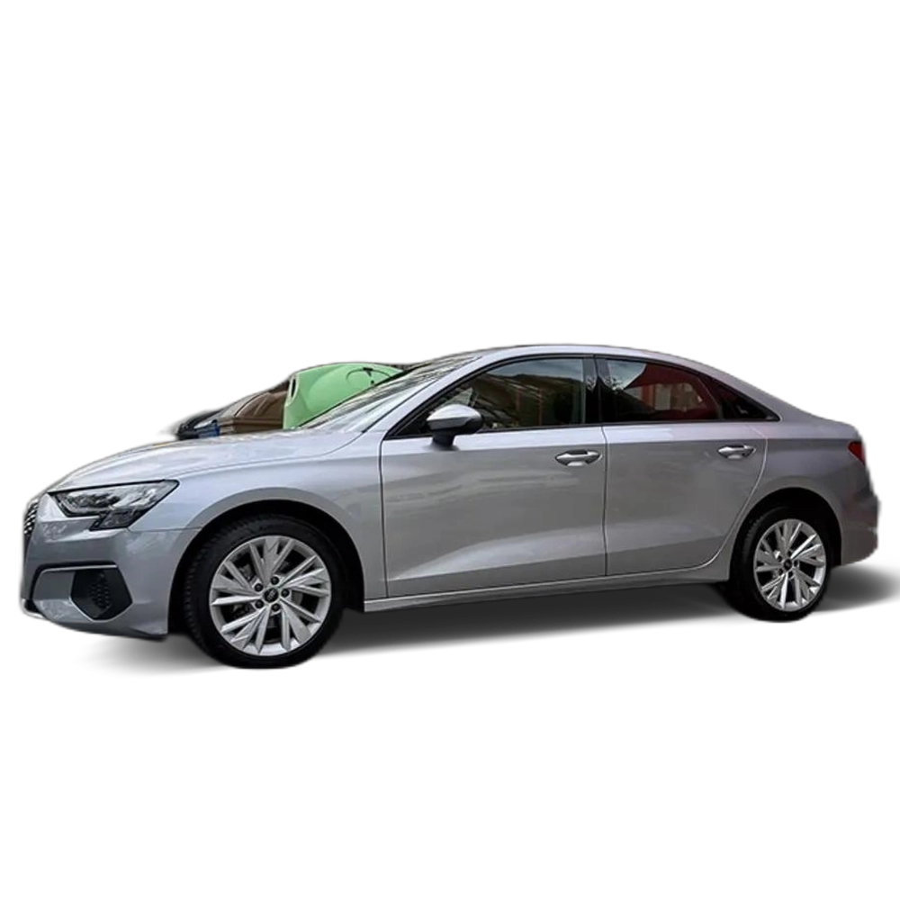 Renting Audi A3 Sedán 30TDI S tronic Plateado