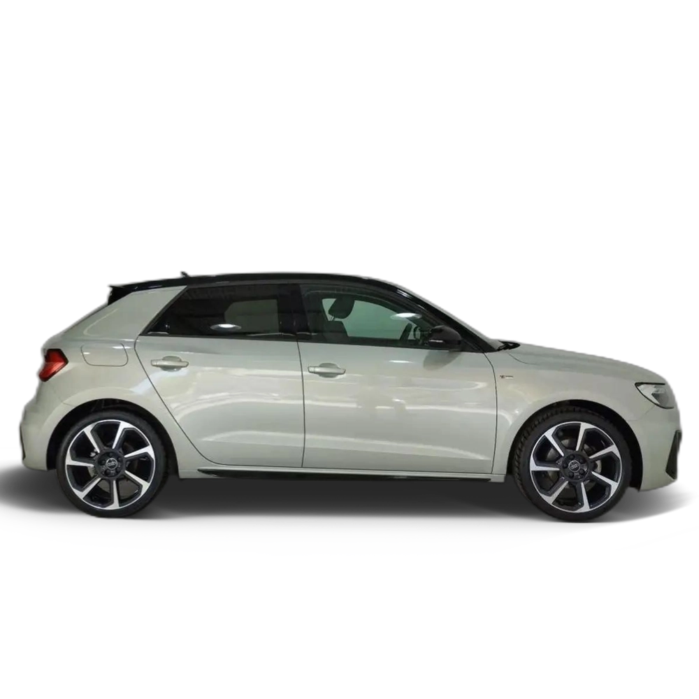 Renting Audi A1 Sportback 30 TFSI Adrenalin Black Edition S tronic Plateado