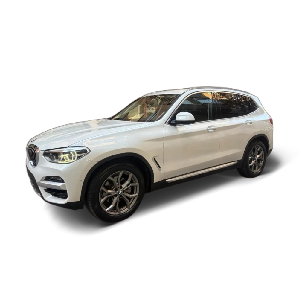 Renting BMW X3 xDrive 20dA xLine Blanco 3