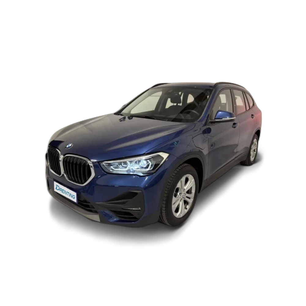 Renting BMW X1 xDrive25eA Azul