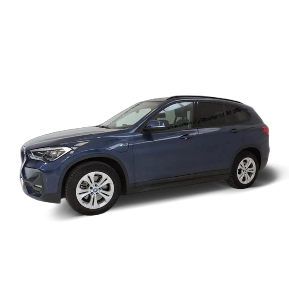Renting BMW X1 xDrive25eA Azul 1