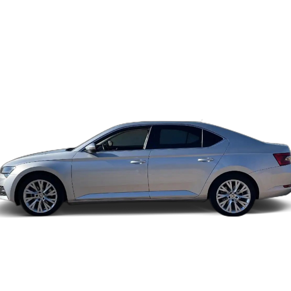 Skoda Superb 1.4 TSI P-HEV Style DSG Plateado