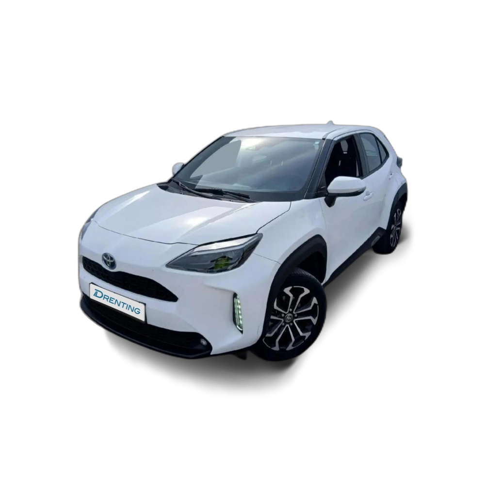 Renting Toyota Yaris Cross 1.5 120H Active Tech Blanco