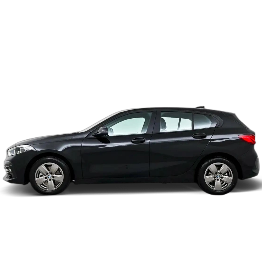 Renting BMW 116 116d Negro 3