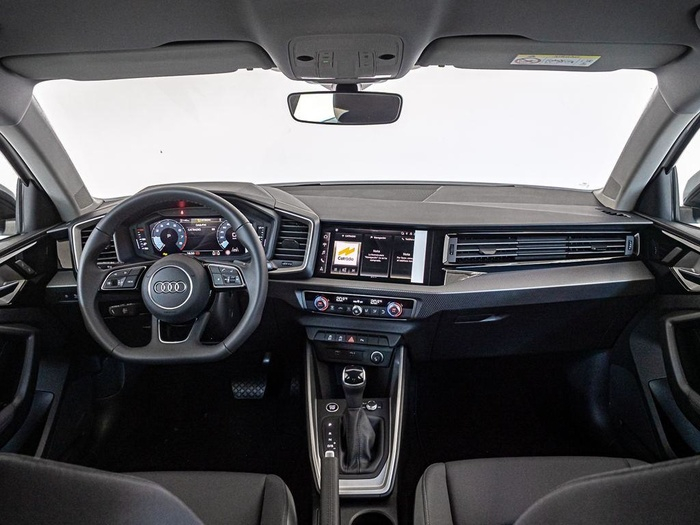 Renting Audi A1 allstreet Adrenalin 30 TFSI 85 kW (116 CV) S tronic Ocasión