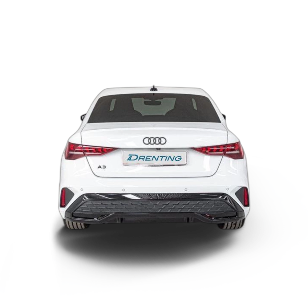 Renting Audi A3 Sedan Black line TFSI 110 kW (150 CV) S tronic Ocasión