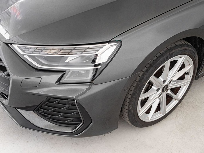 Renting Audi A3 Sportback S line 35 TFSI 110 kW (150 CV) S tronic Ocasión 6