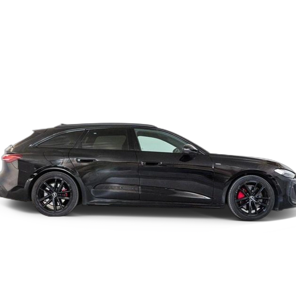 Renting Audi A5 Avant e-hybrid Black Line quattro 220 kW (299 CV) Ocasión 1