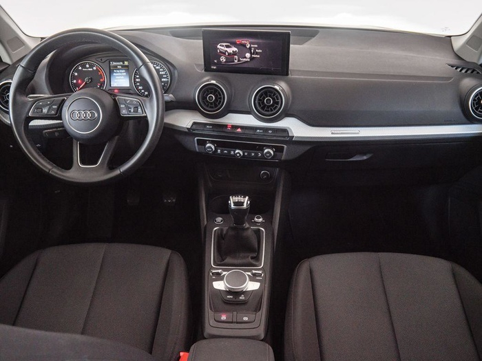 Renting Audi Q2 Advanced 35 TFSI 110 kW (150 CV) Ocasión