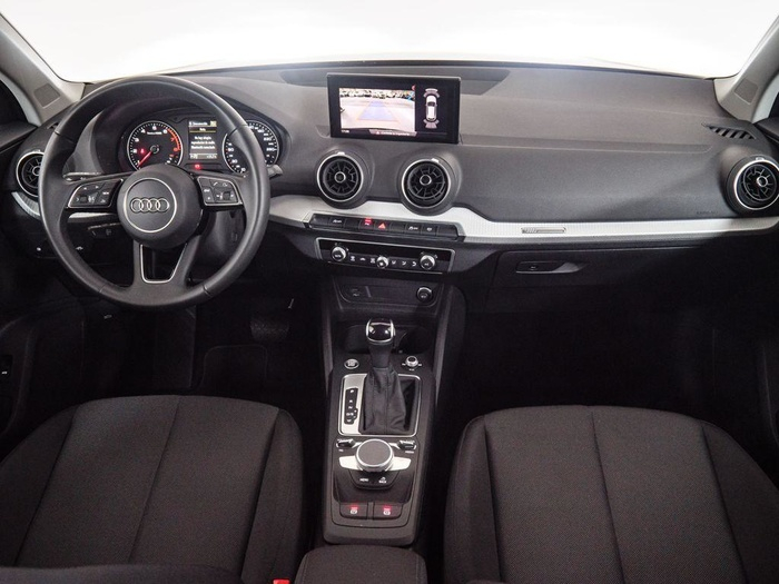 Renting Audi Q2 Advanced 35 TFSI 110 kW (150 CV) S tronic Ocasión