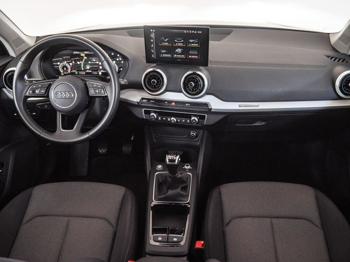Renting Audi Q2 S line 30 TFSI 85 kW (116 CV) Ocasión