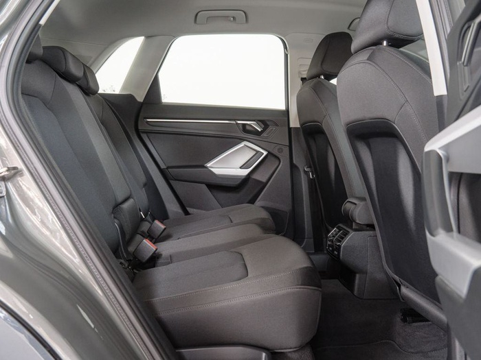 Renting Audi Q3 Advanced 35 TDI 110 kW (150 CV) S tronic Ocasión