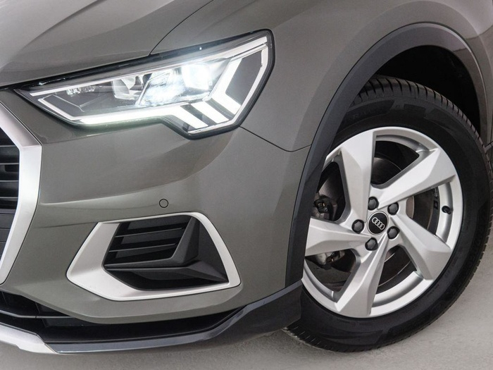 Renting Audi Q3 Advanced 35 TDI 110 kW (150 CV) S tronic Ocasión