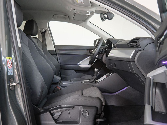 Renting Audi Q3 Advanced 35 TFSI 110 kW (150 CV) S tronic Ocasión