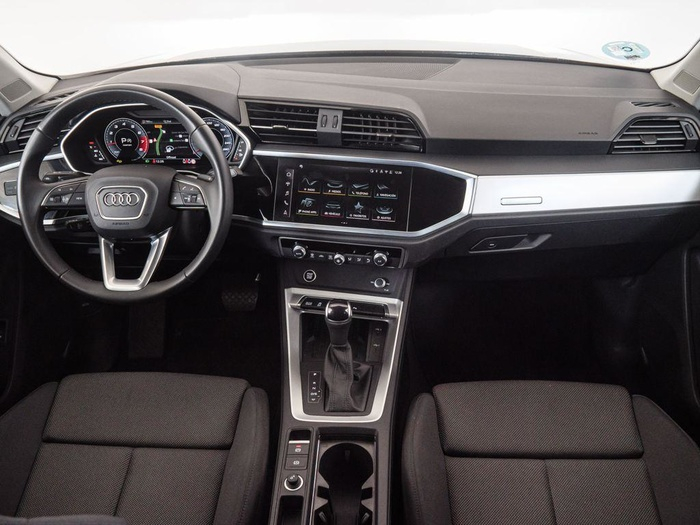 Renting Audi Q3 Advanced 35 TFSI 110 kW (150 CV) S tronic Ocasión 1