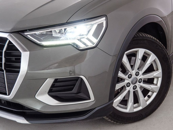Renting Audi Q3 Advanced 40 TFSI quattro 140 kW (190 CV) S tronic Ocasión