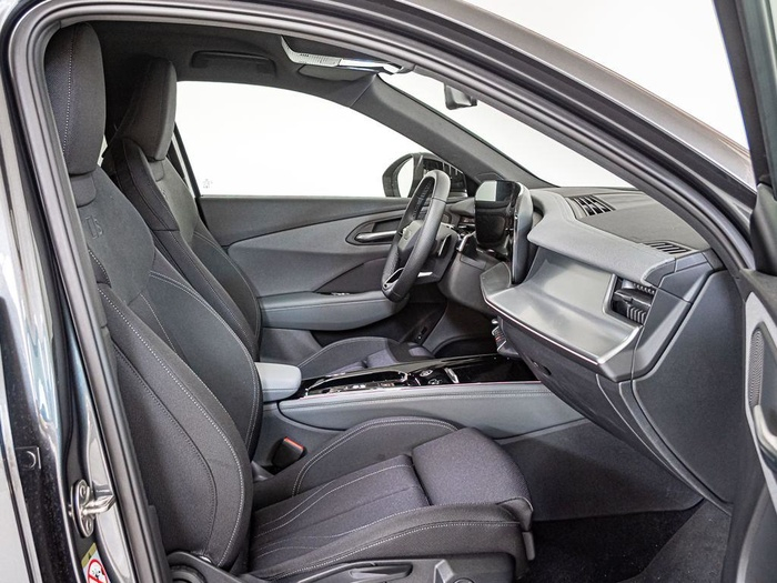 Renting Audi Q3 Black line TDI 110 kW (150 CV) S tronic Ocasión