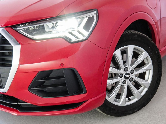 Renting Audi Q3 TFSIe Advanced 45 TFSIe 180 kW (245 CV) S tronic Ocasión