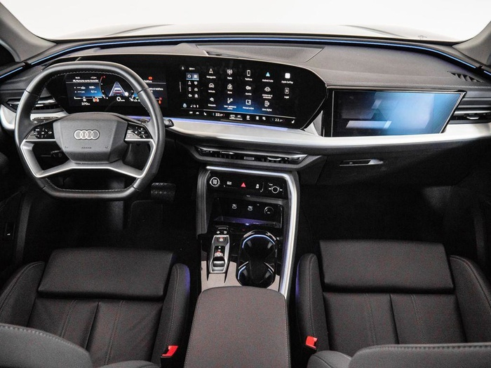 Renting Audi Q5 Sportback Advanced TDI quattro 150 kW (204 CV) S tronic Ocasión