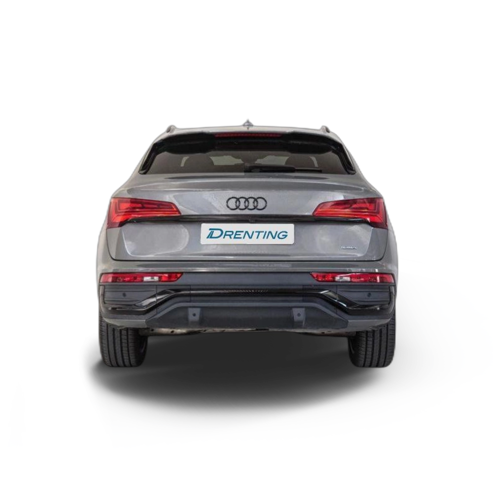 Renting Audi Q5 Sportback Black line 40 TDI quattro-ultra 150 kW (204 CV) Ocasión 2